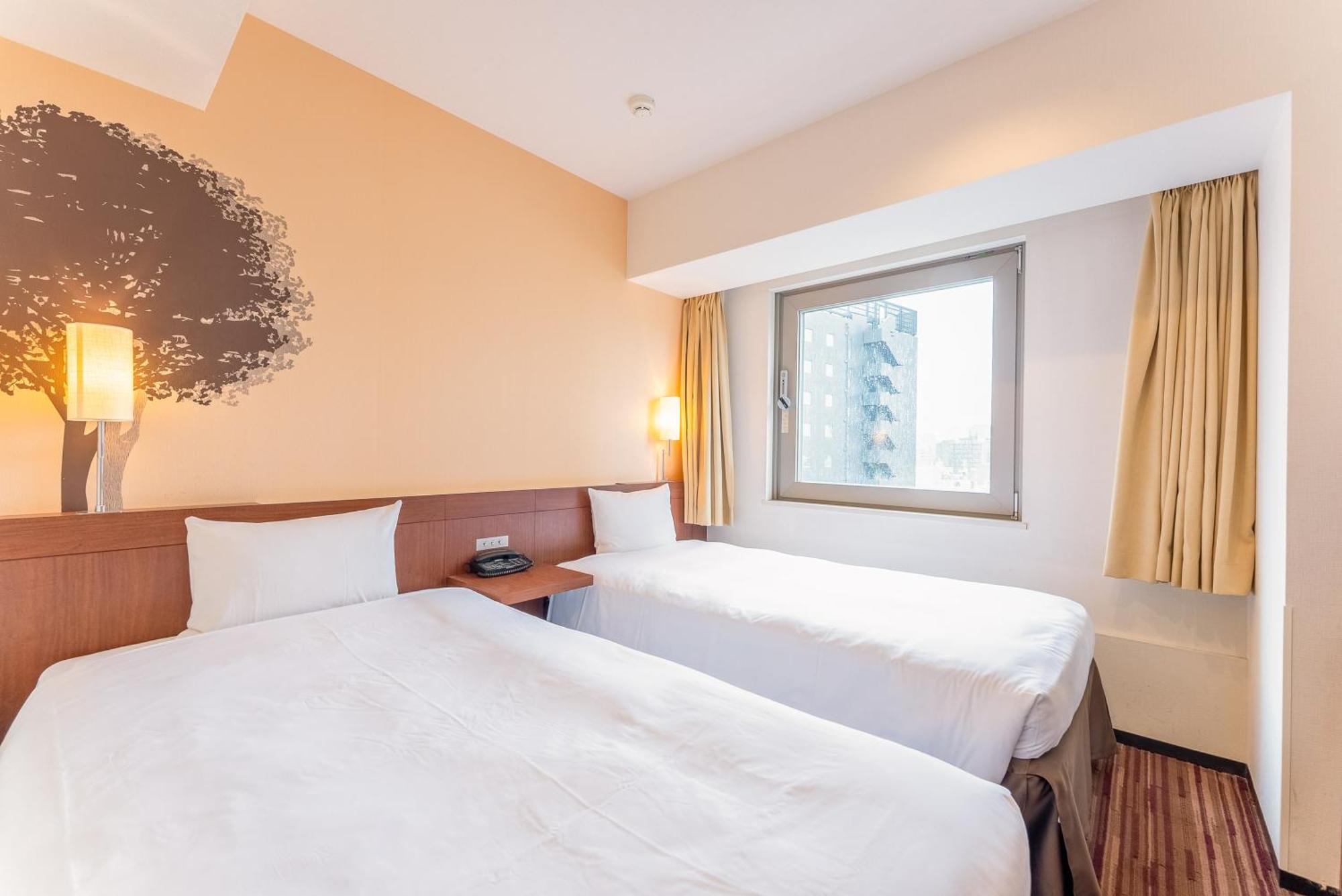 Hotel Keihan Asakusa Токио Стая снимка